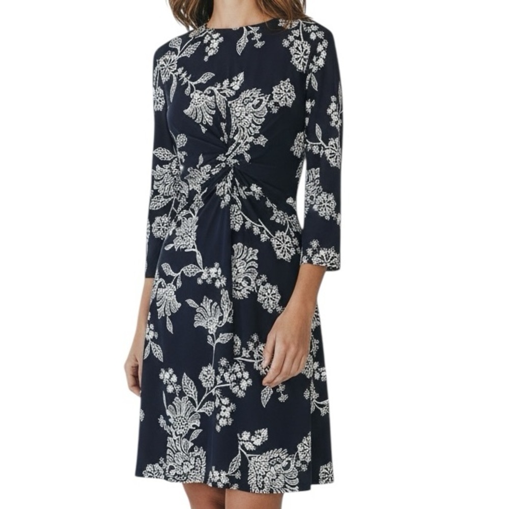 NWT VINCE CAMUTO Navy Floral Printed 3/4 Sleeve Keyhole Back Dress Size 8